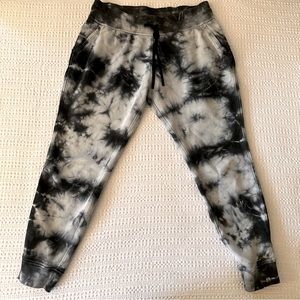 LULULEMON Tie Dye Joggers - 10